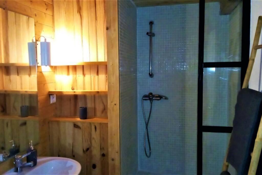 Studio 32M2 - Dans Propriete Avec Vue Imprenable Sur Le Lac Du Salagou Liausson Екстериор снимка