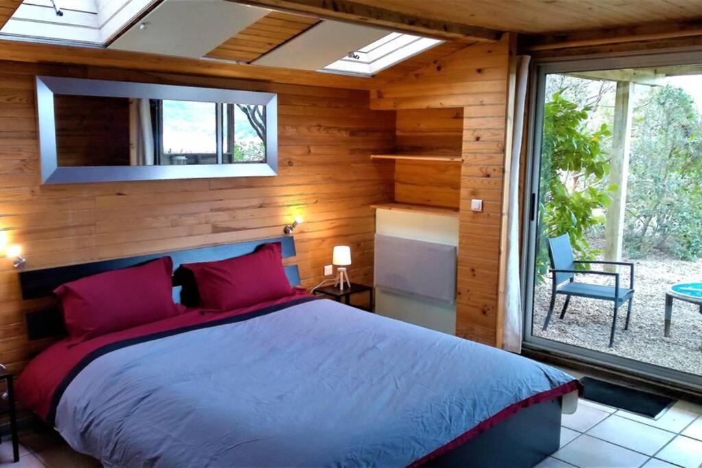 Studio 32M2 - Dans Propriete Avec Vue Imprenable Sur Le Lac Du Salagou Liausson Екстериор снимка